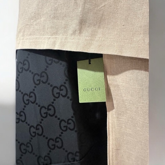 NWT Gucci Off The Grid hooded jacket size 50 Black on Black - Picture 11 of 13